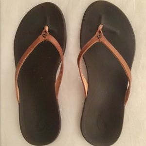 Olukai Ho’opio Leather Flip Flop Sandals